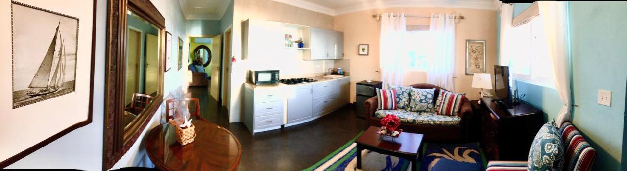 Rollezz Resort 3*