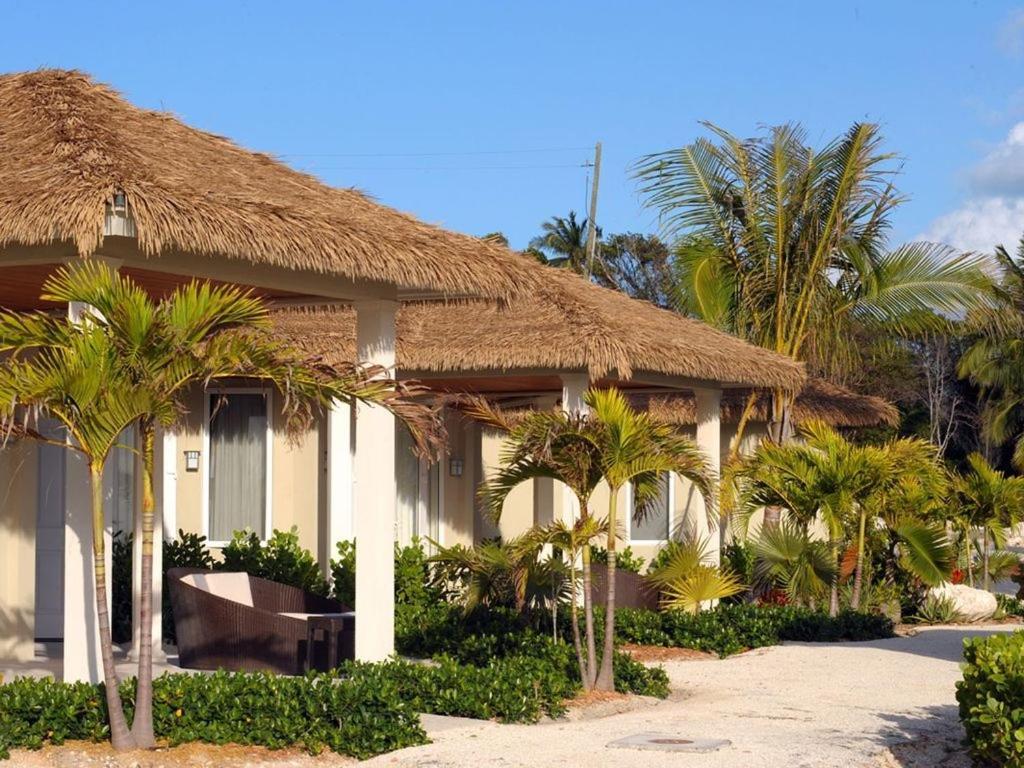 Sky Beach Club Bungalow Cabin