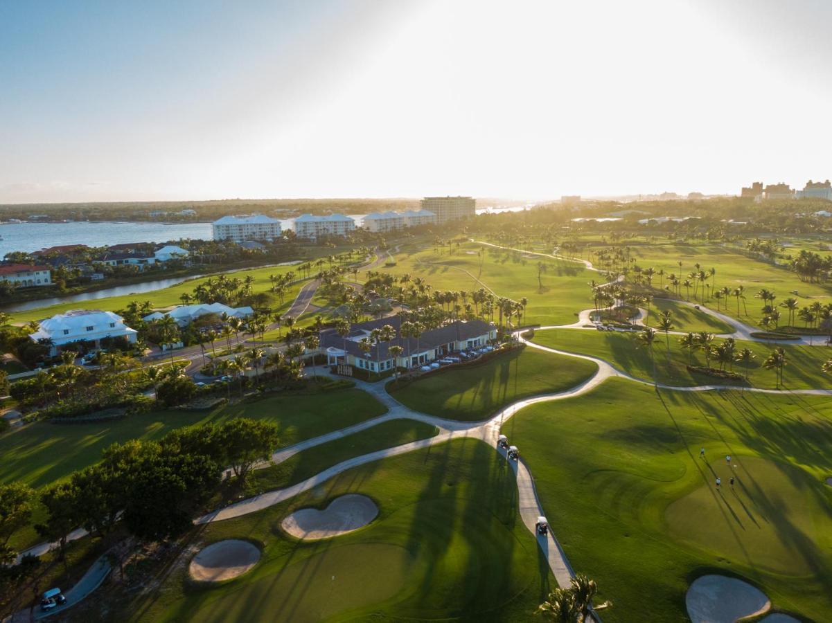 Harborside & Vacation At Atlantis Resort 4*