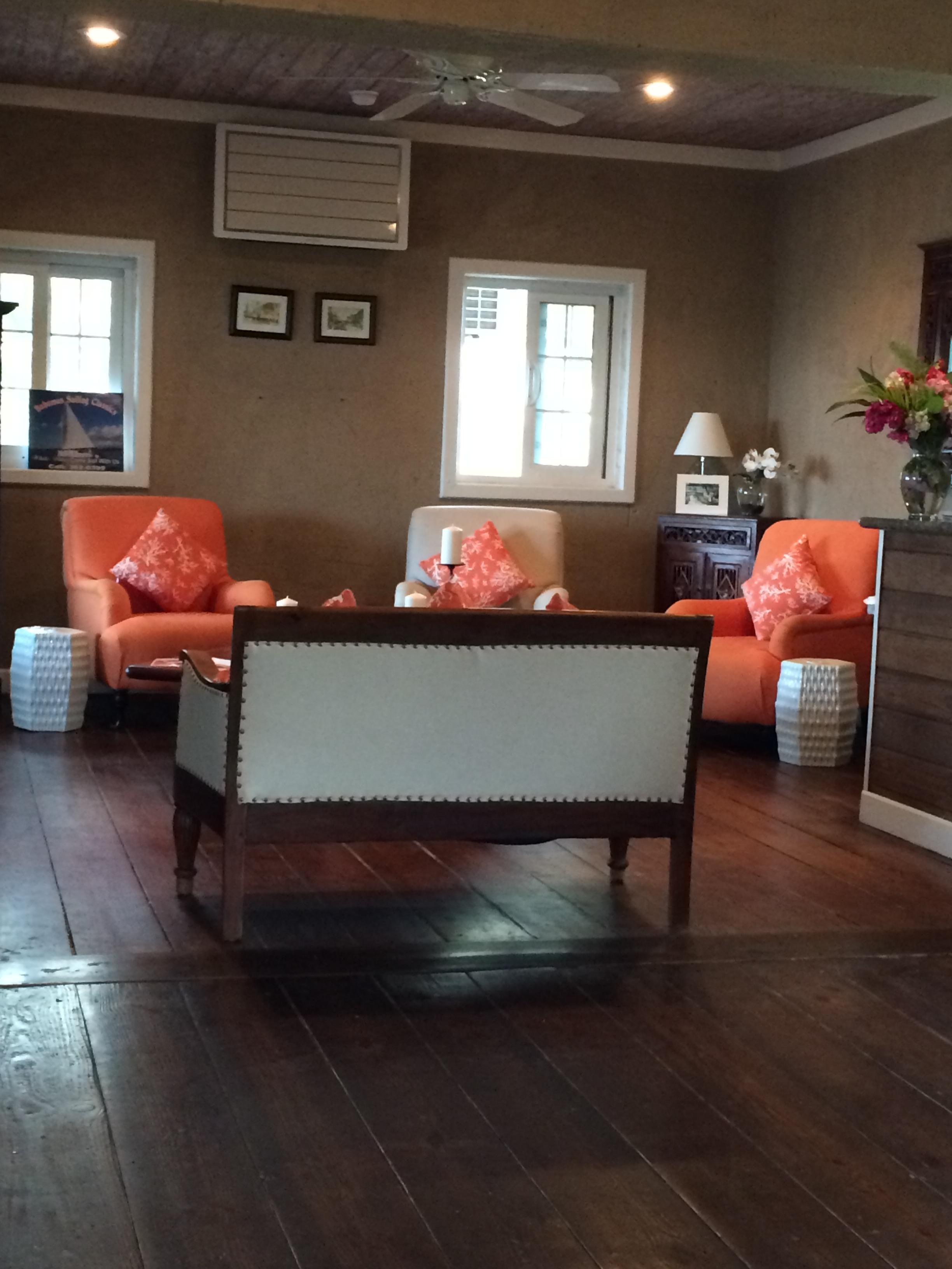Hotel A Stone's Throw Away 4*
