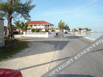 Buttonwood Reserve Aparthotel Eleuthera
