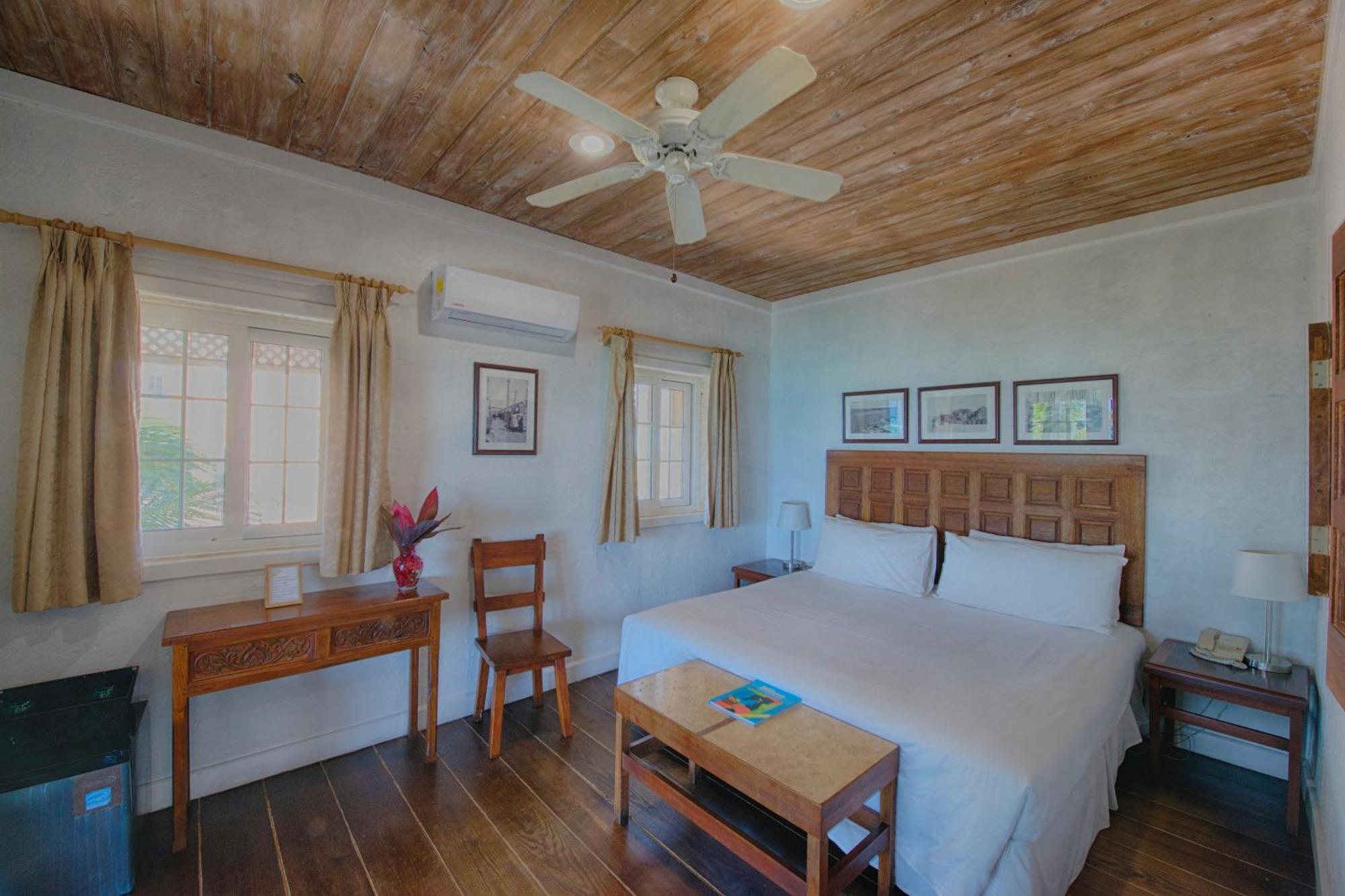 A Stone's Throw Away Hotel