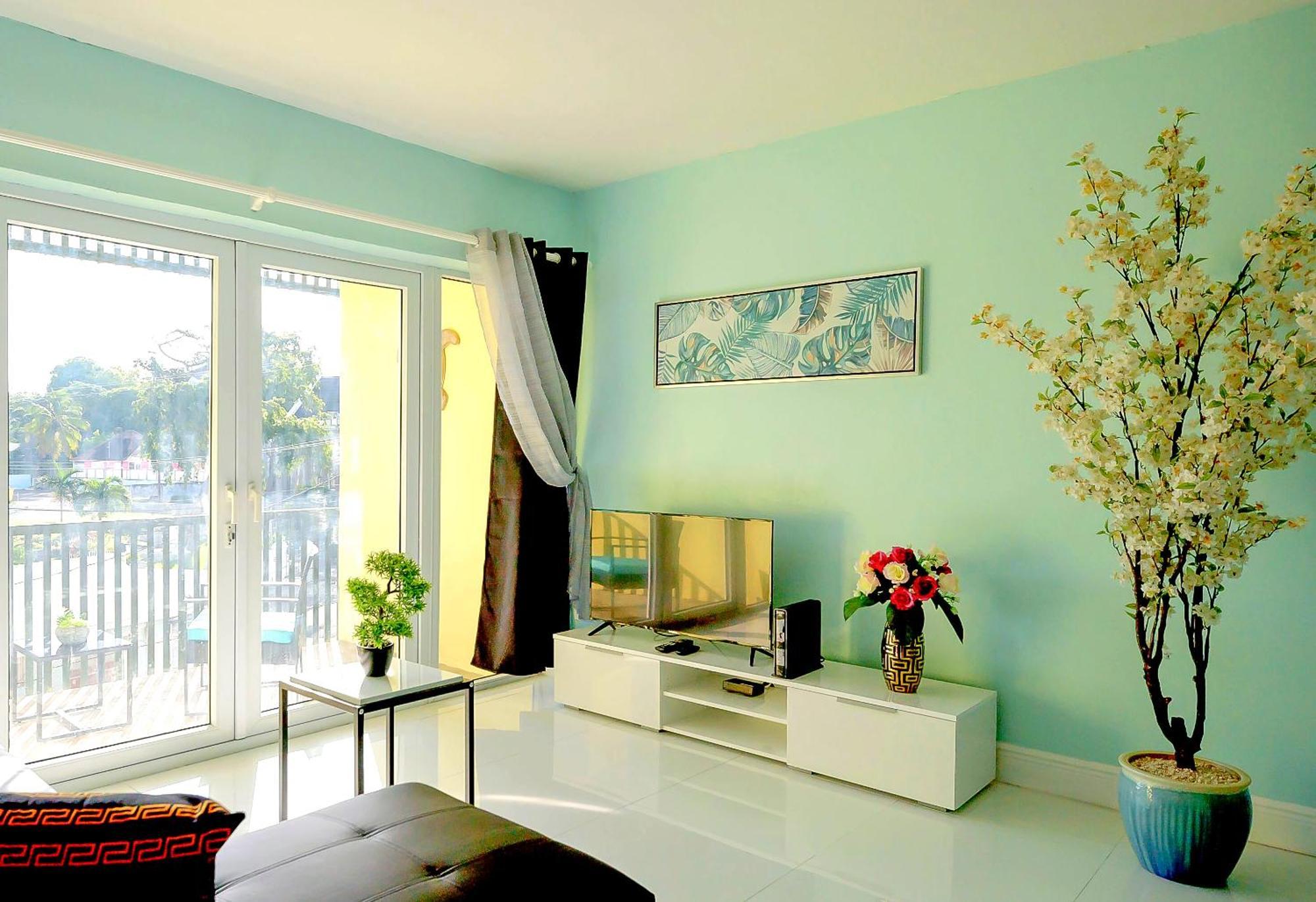Lovely Apartment Near Beach, Downtown, 24H Security, Pool