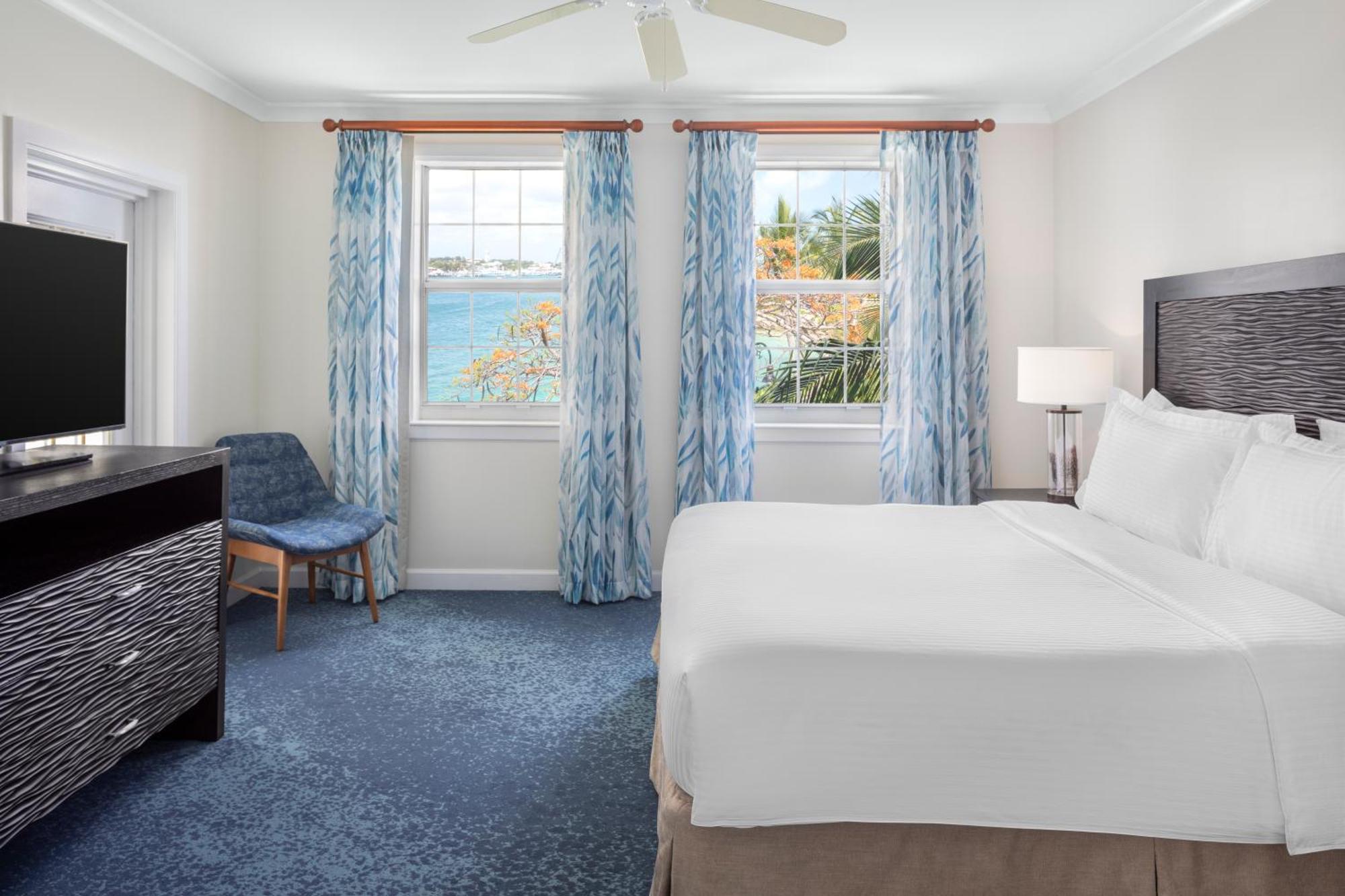 Harborside & Vacation At Atlantis Resort 4*