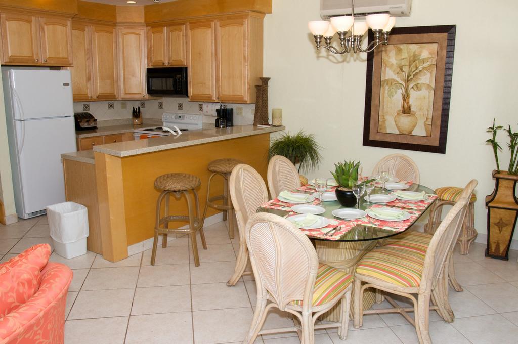 Resort Sunrise Beach Club And Villas - Paradise Island