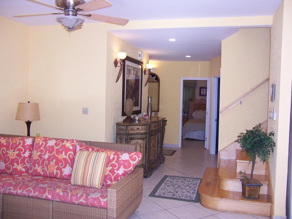 Resort Sunrise Beach Club And Villas -