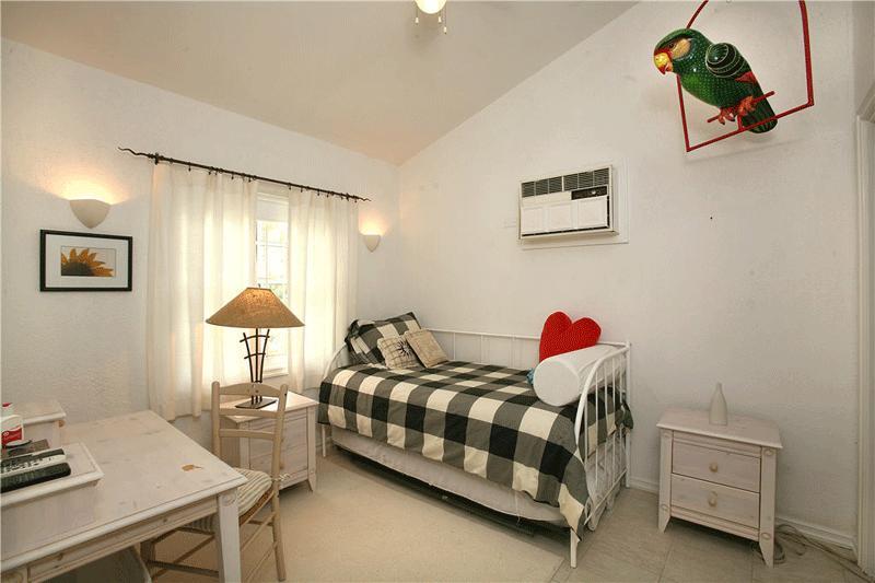 Resort Sunrise Beach Club And Villas -
