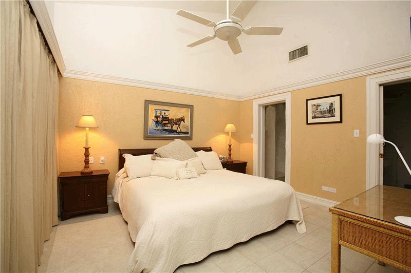 Resort Sunrise Beach Club And Villas - 4*