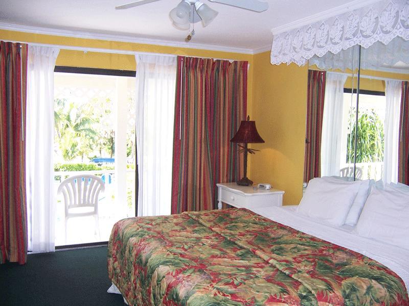 Resort Sunrise Beach Club And Villas - Paradise Island