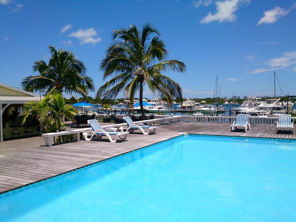 Bluff House & Marina