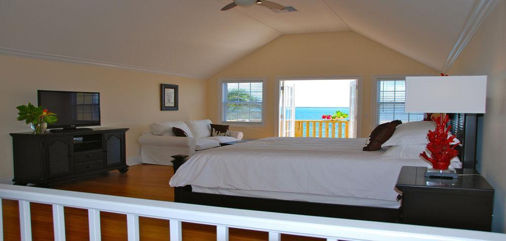 Resort Bluff House & Marina Green Turtle Cay