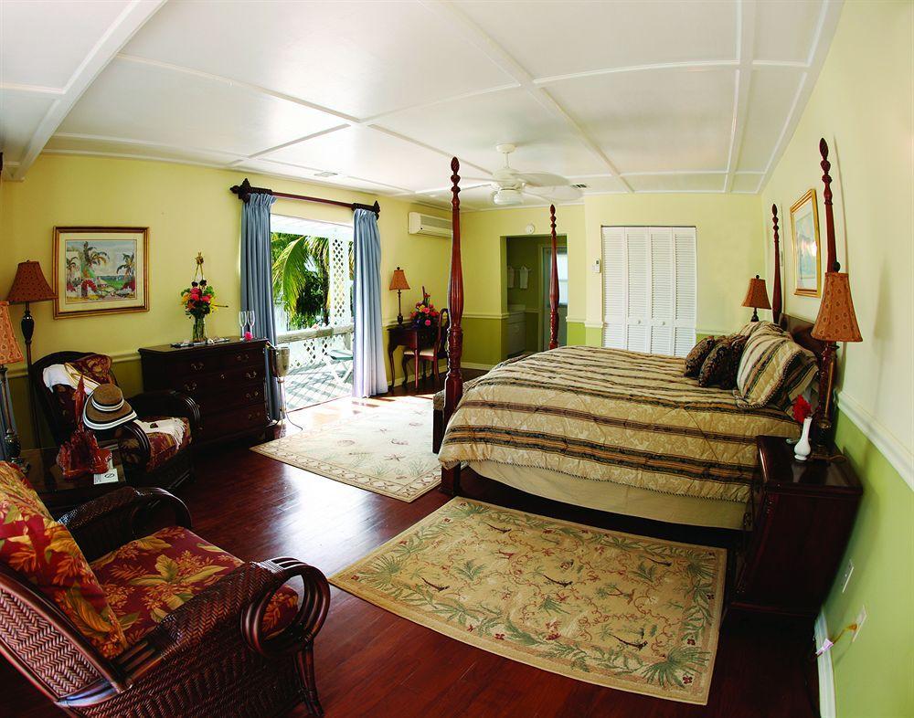 Turtle Club & Marina Resort 3*