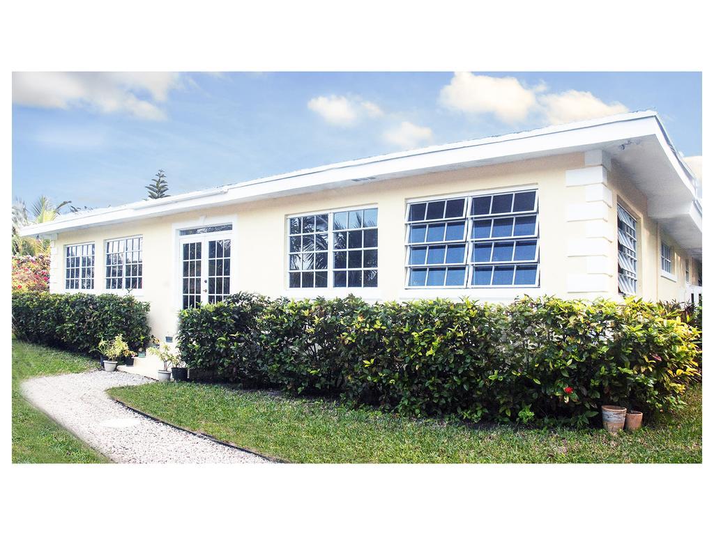 Silver Point Villa