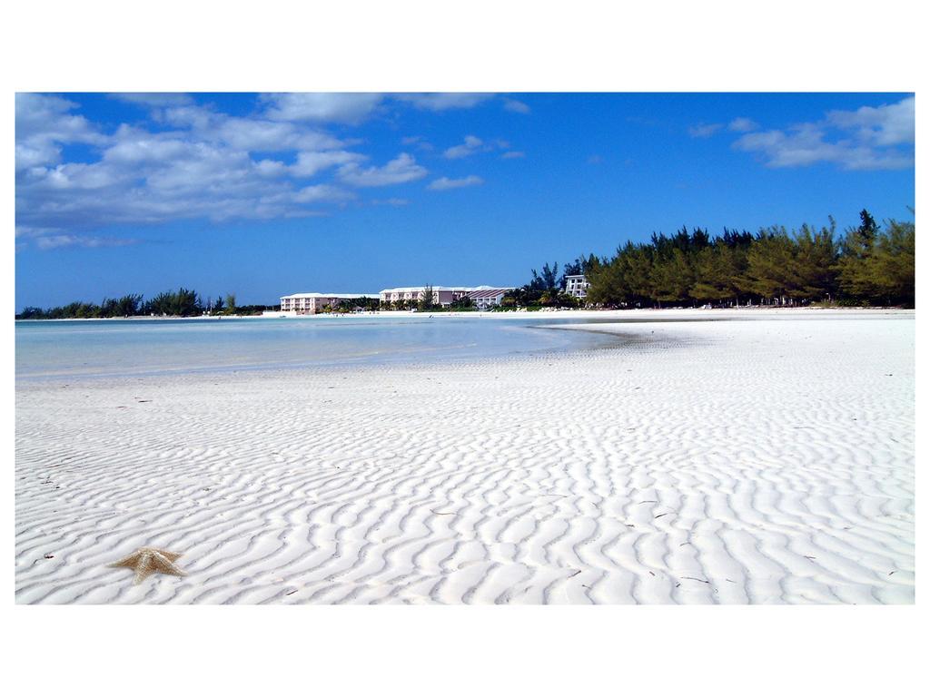 Silver Point Villa *