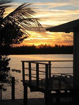 Turtle Club & Marina Resort