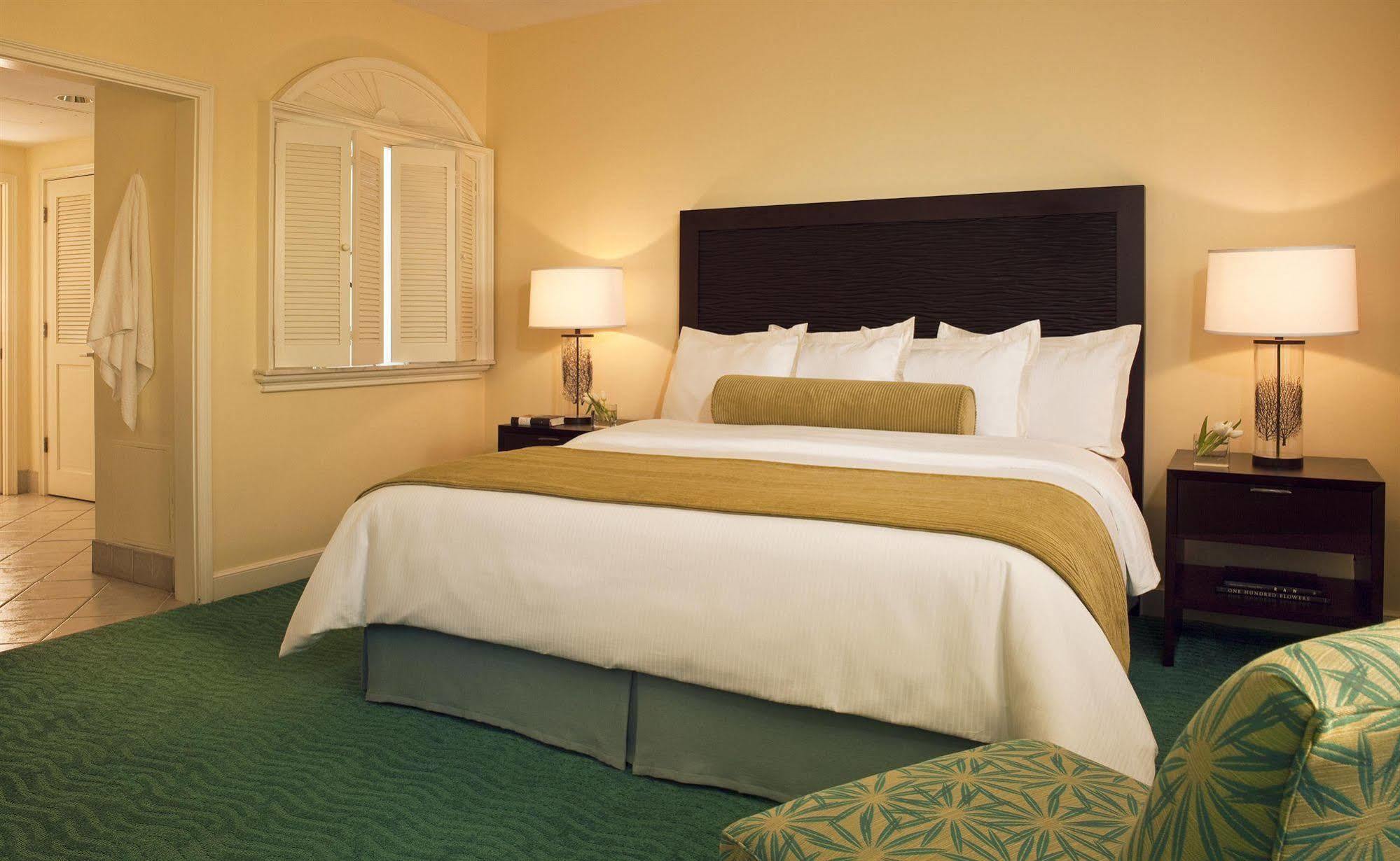 Harborside & Vacation At Atlantis 4* Nassau