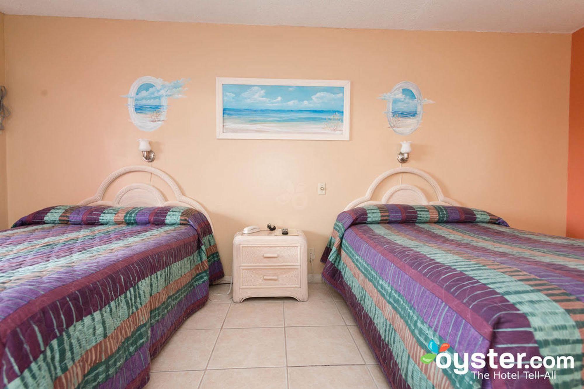 Bell Channel Hotel Freeport