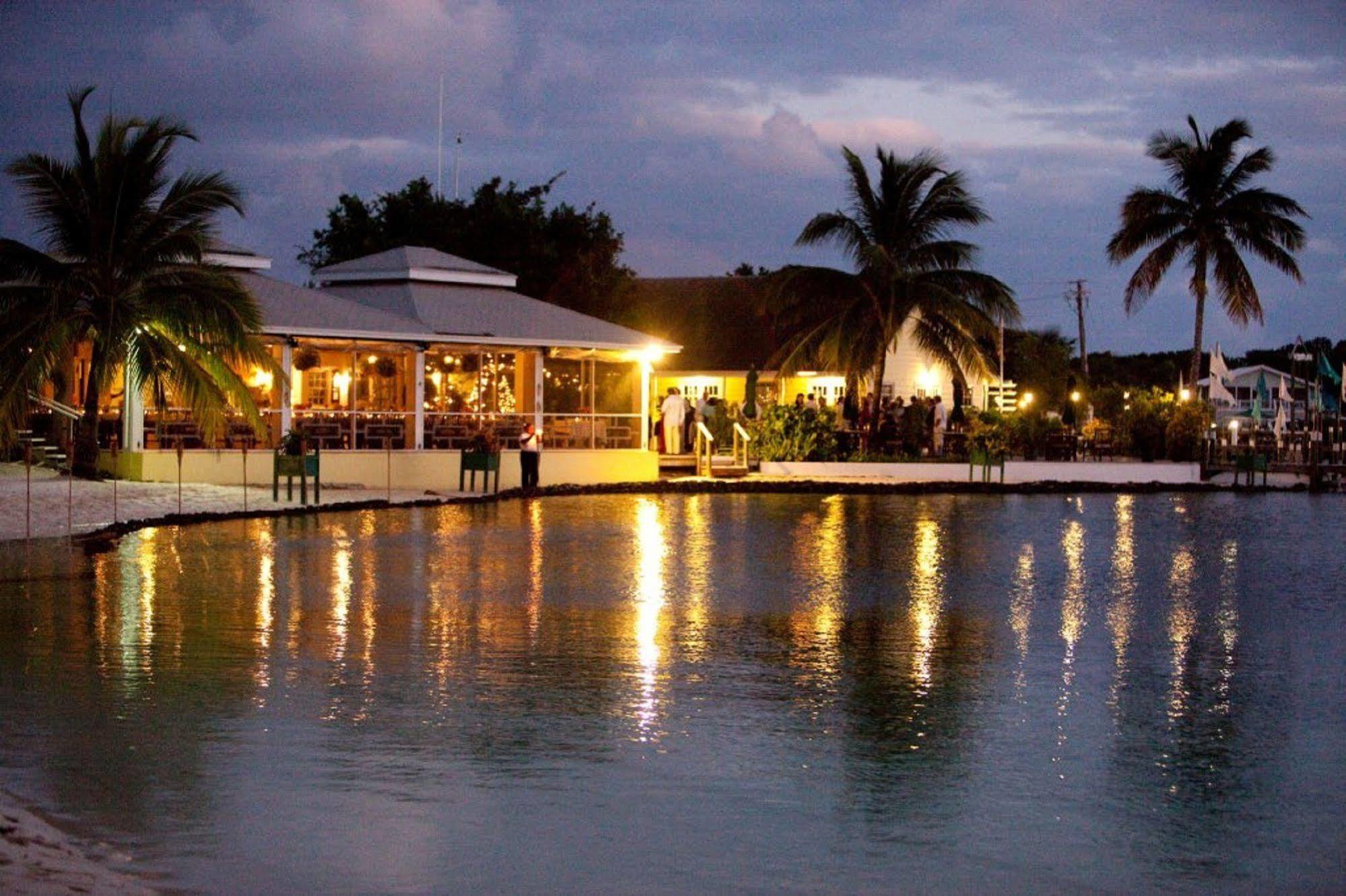 Resort Turtle Club & Marina 3*