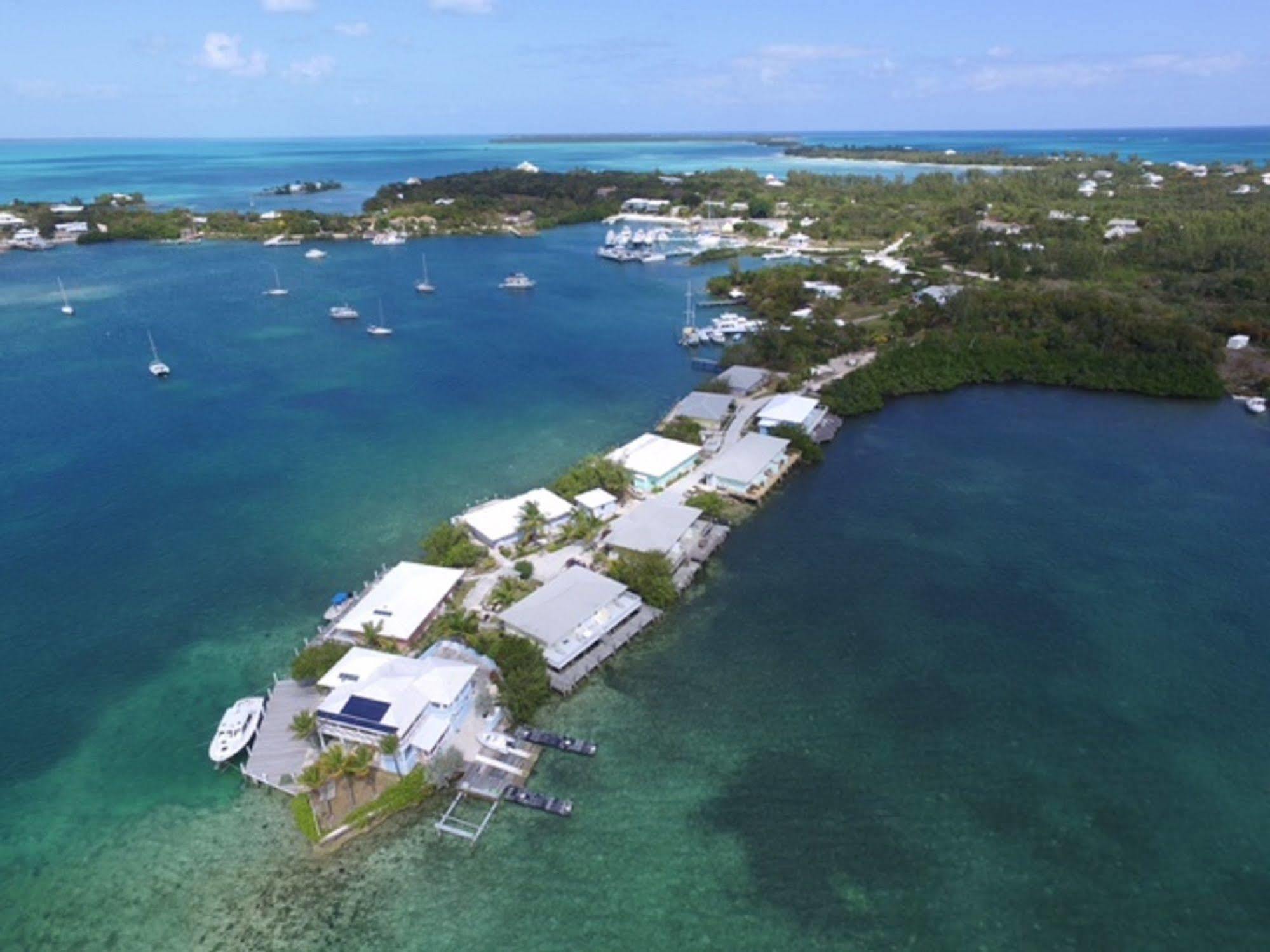 Resort Turtle Club & Marina 3*