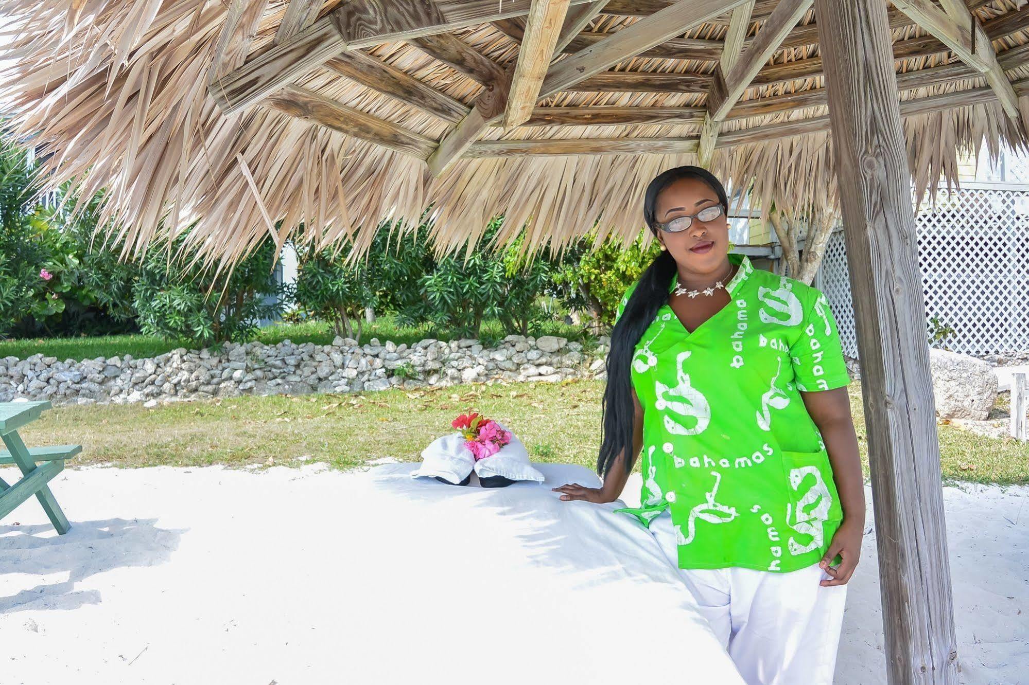Turtle Club & Marina Resort 3*