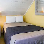 Hope Town Harbour Lodge, An Ascend Hotel Collection Hope Town