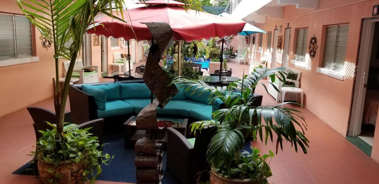 Towne 2* Nassau