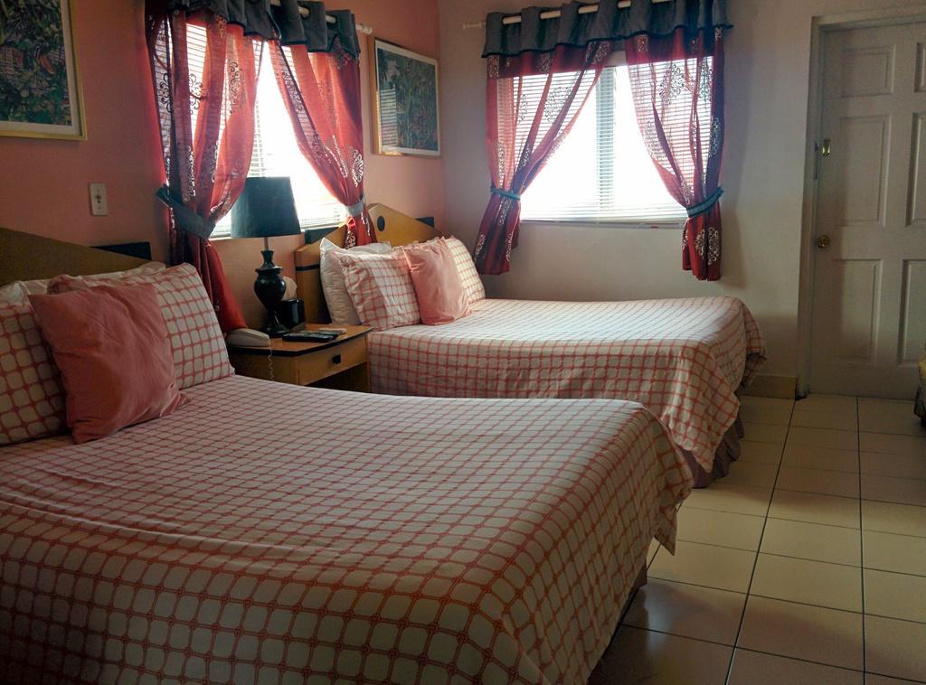 Towne Hotel 2*