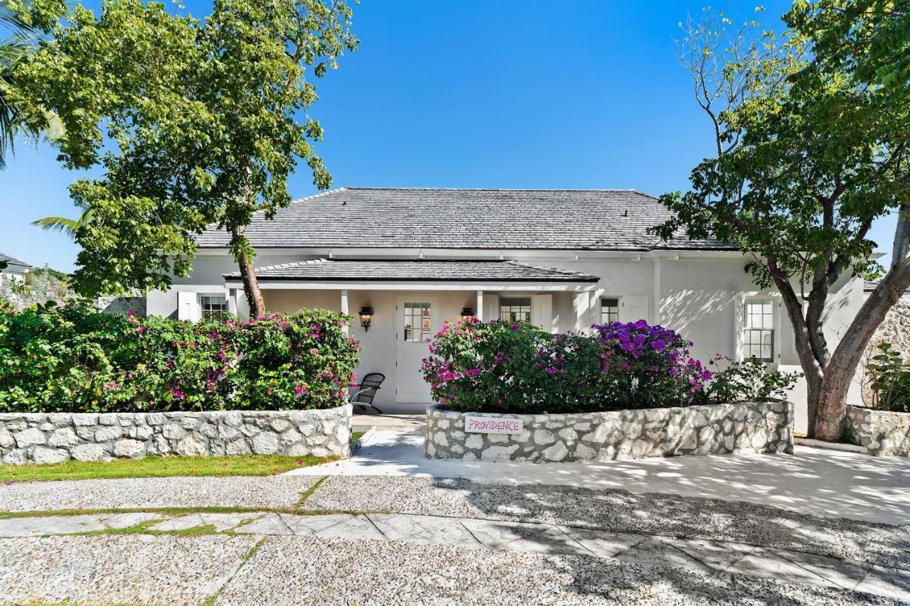 Pink Sands Resort Dunmore Town