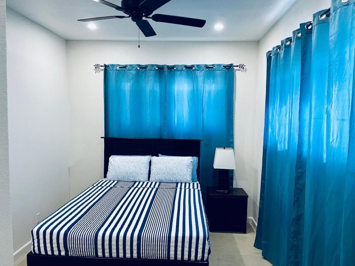 Dawson's Hideaway Nassau