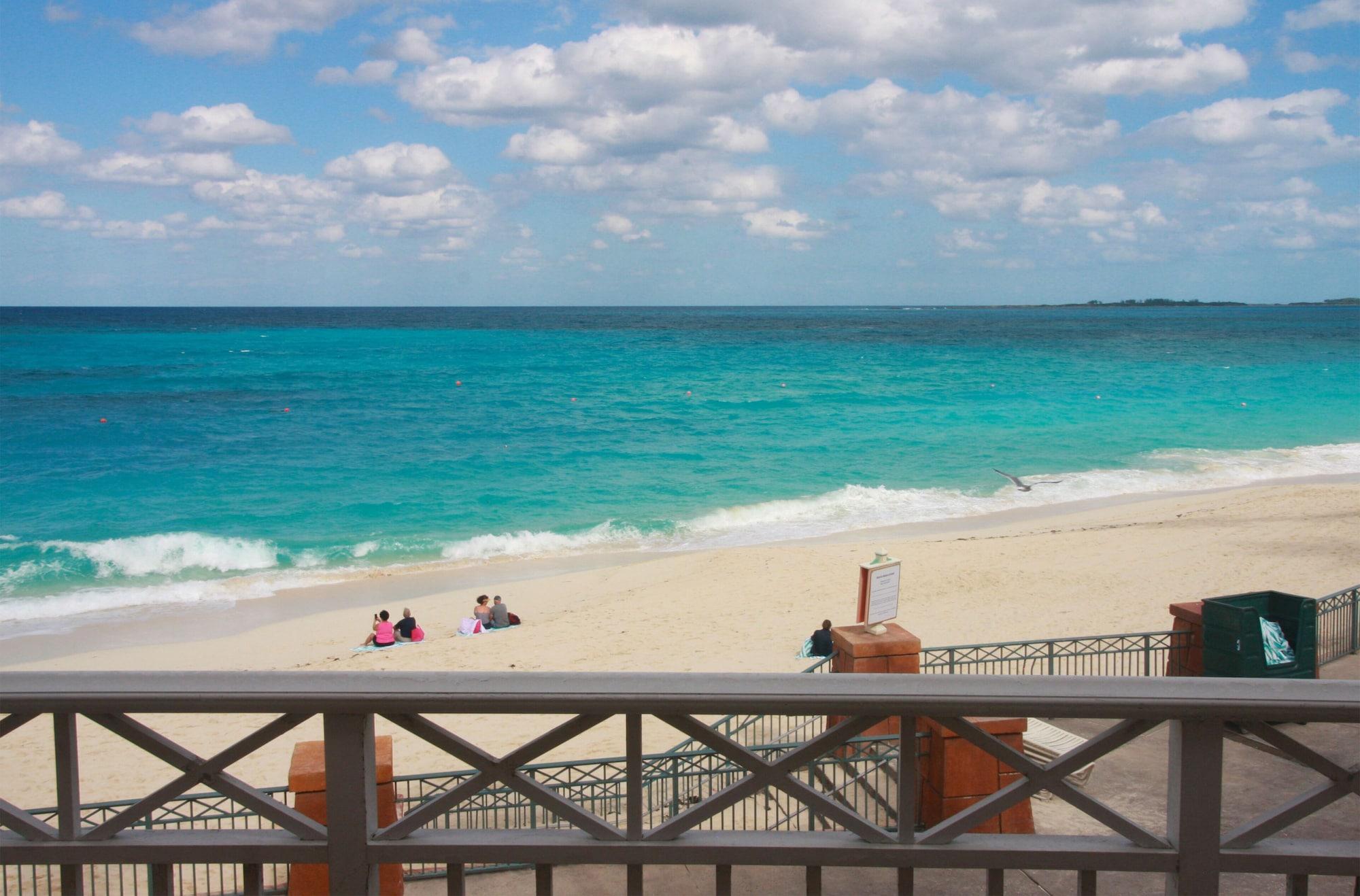 The At Atlantis 4*