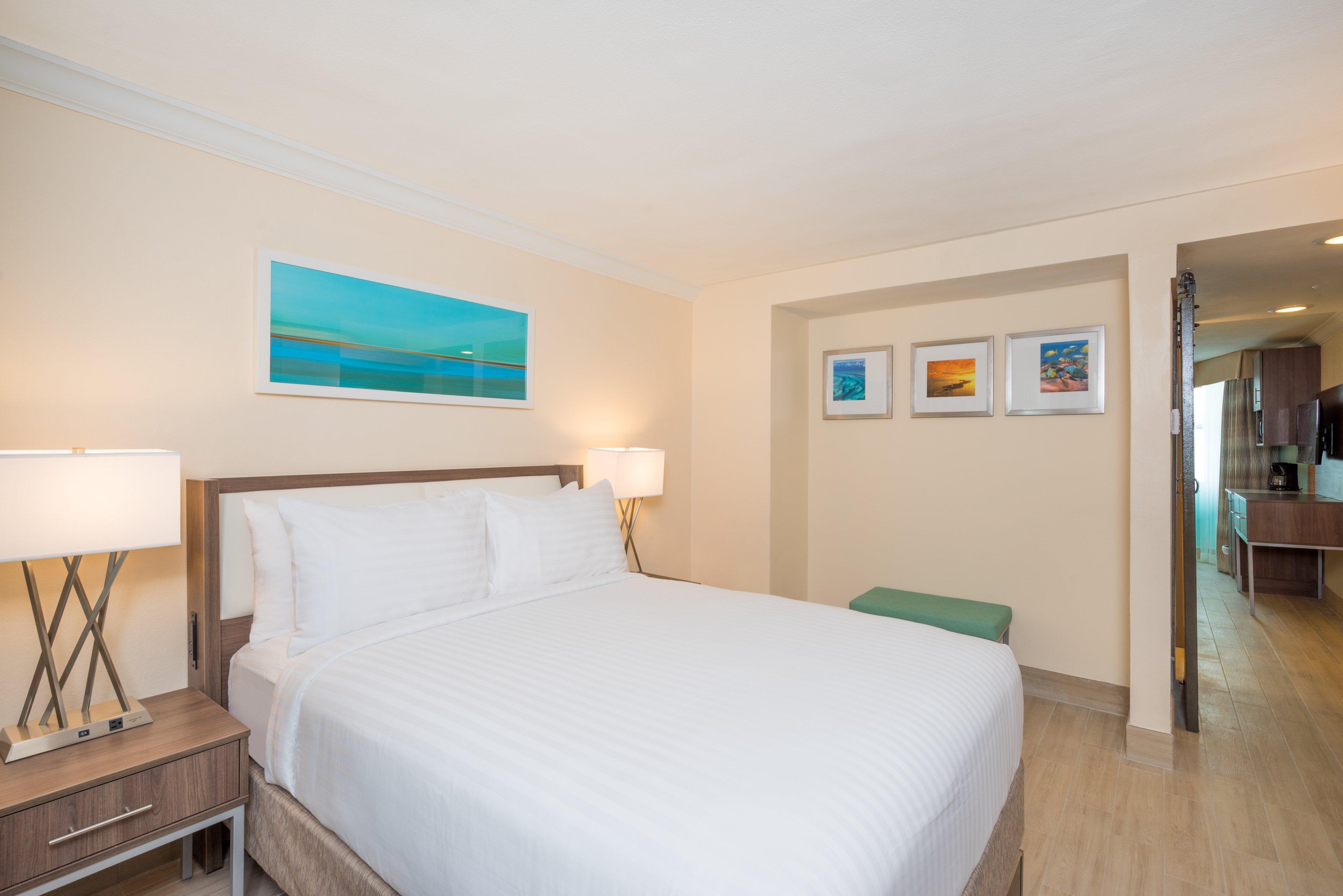 Express & By Ihg