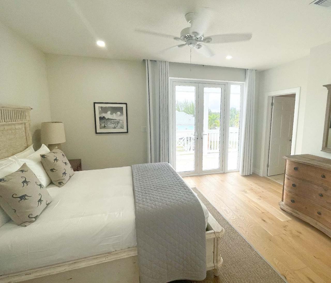 Palm Cay Marina And
