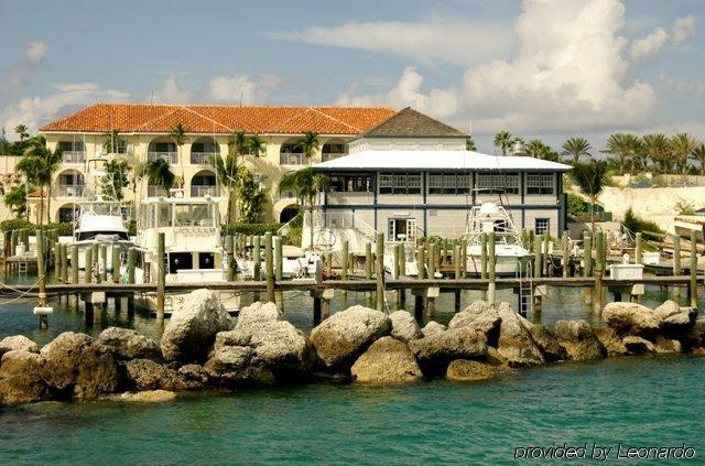Resort Paradise Harbour Club & Marina