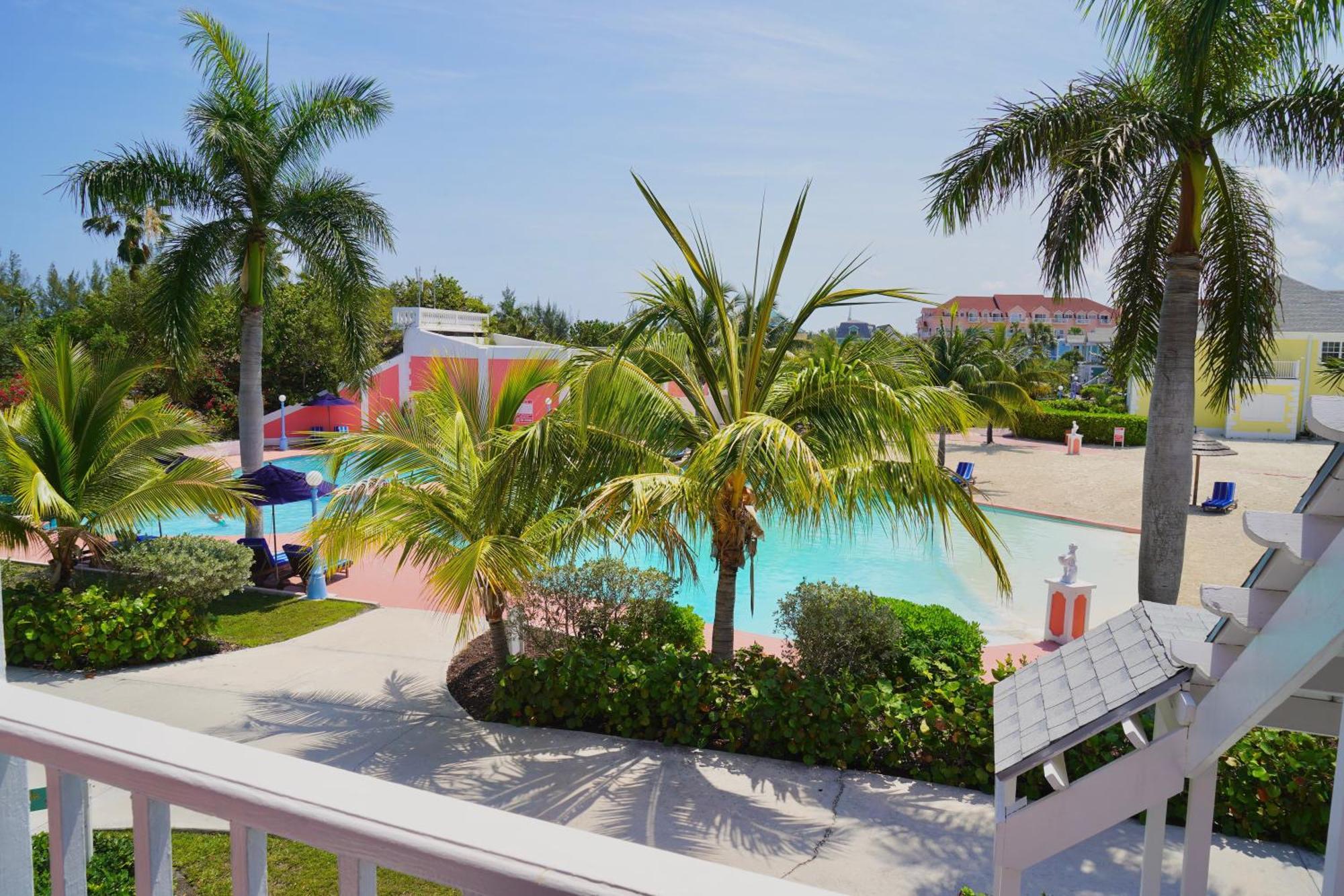Resort Sandyport 4*
