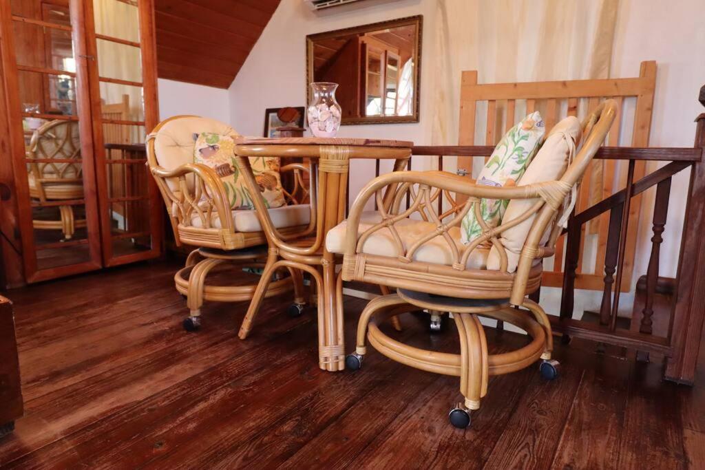 Apartment Suncrest House Cozy Governor's Harbour