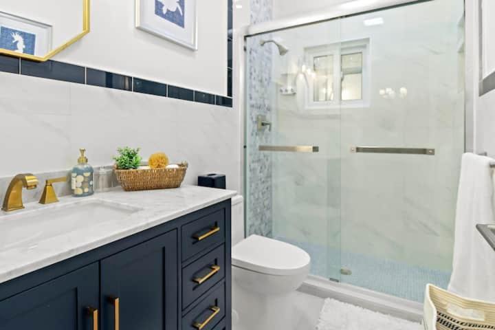 Guest house New Luxe Caribbean In The Bahamas With Canal Access! *