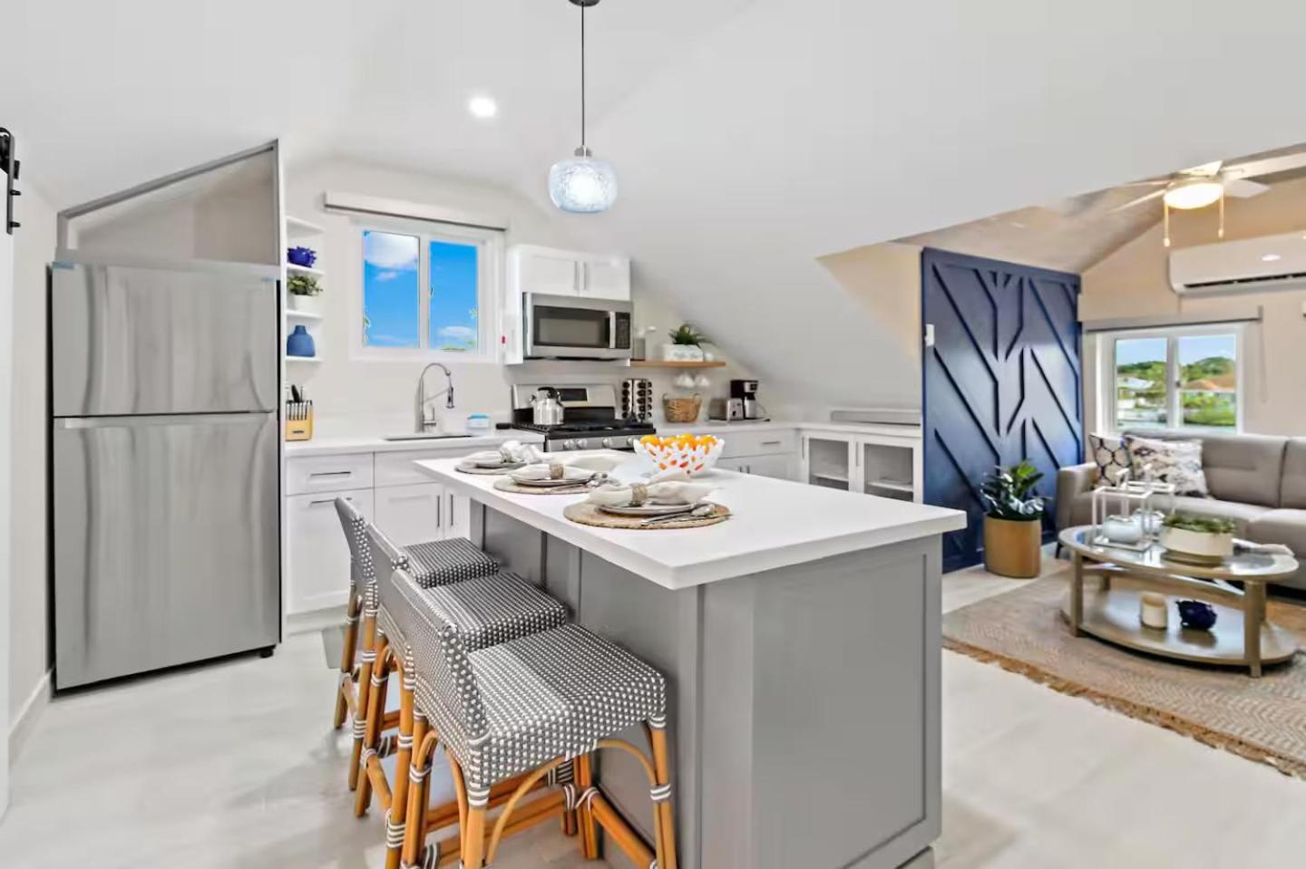 New Luxe Caribbean In The Bahamas With Canal Access! * Nassau