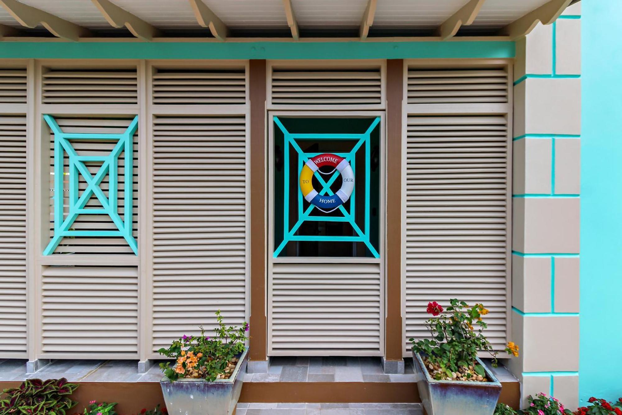 New Luxe Caribbean In The Bahamas With Canal Access! Guest house Nassau