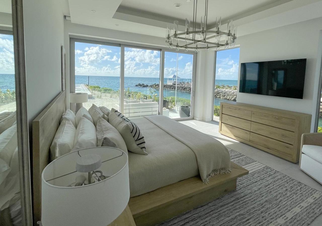 Palm Cay Marina And