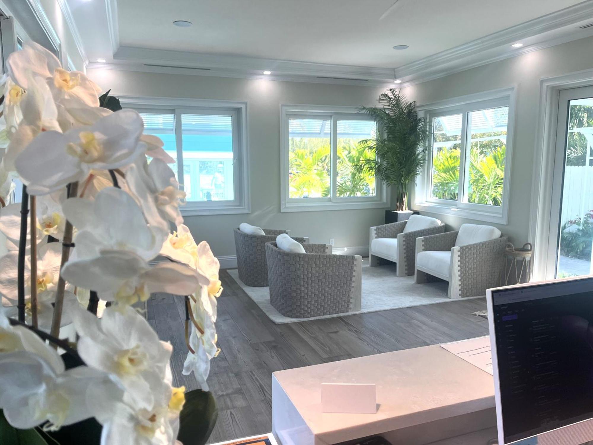 Dolphin Cove (adults Only) Villa