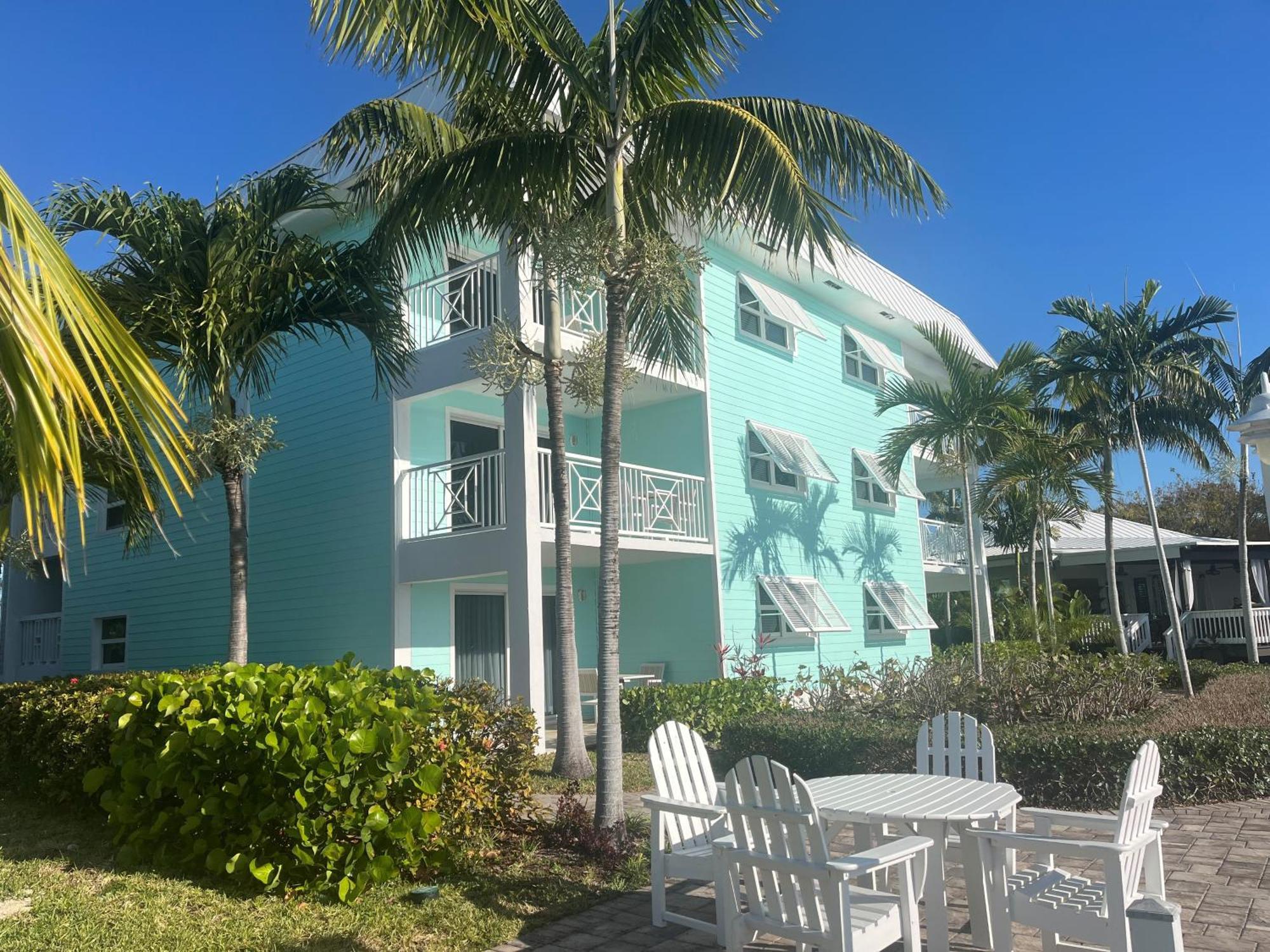 Dolphin Cove (adults Only) * Freeport