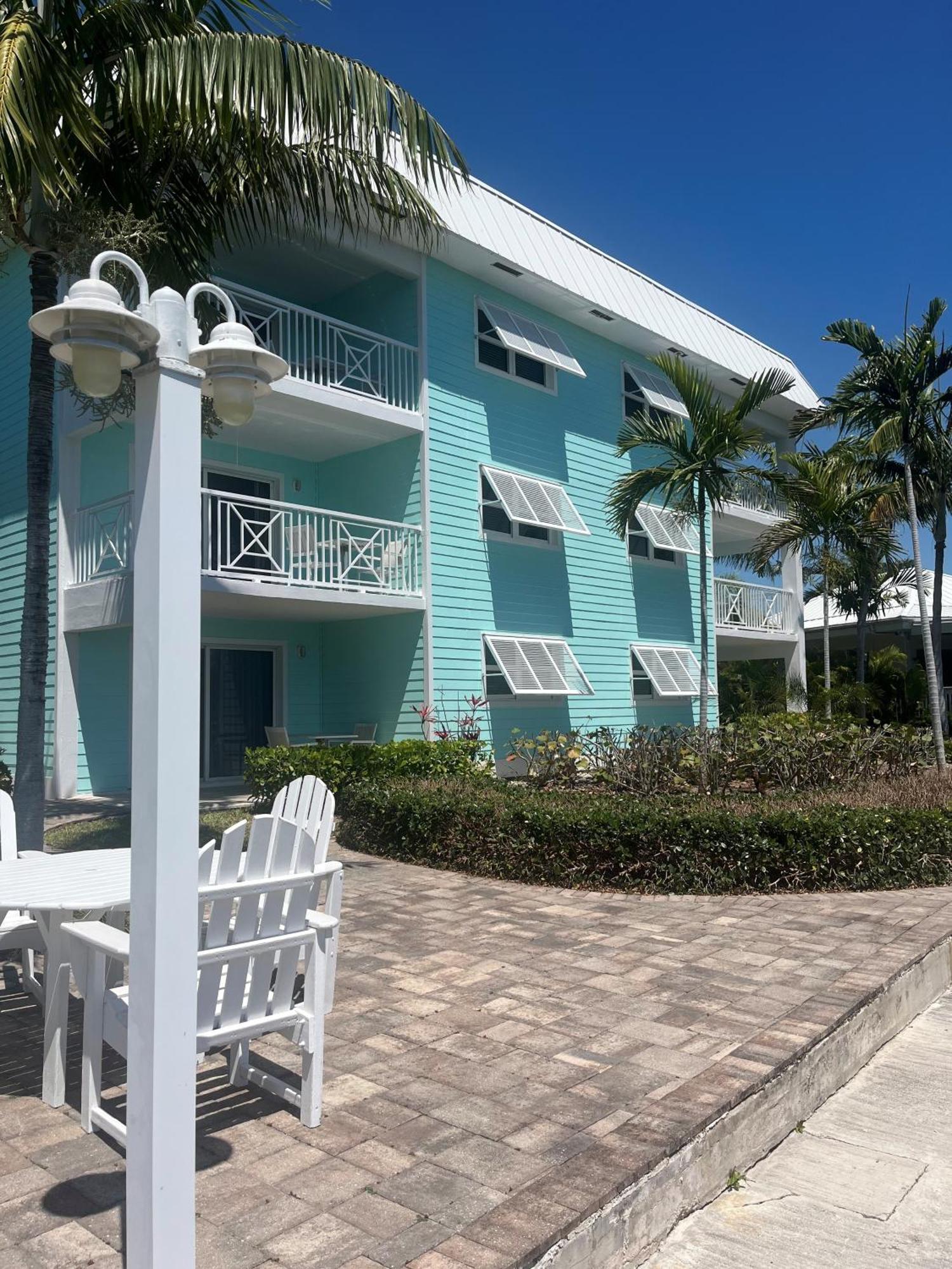 Villa Dolphin Cove (adults Only) *