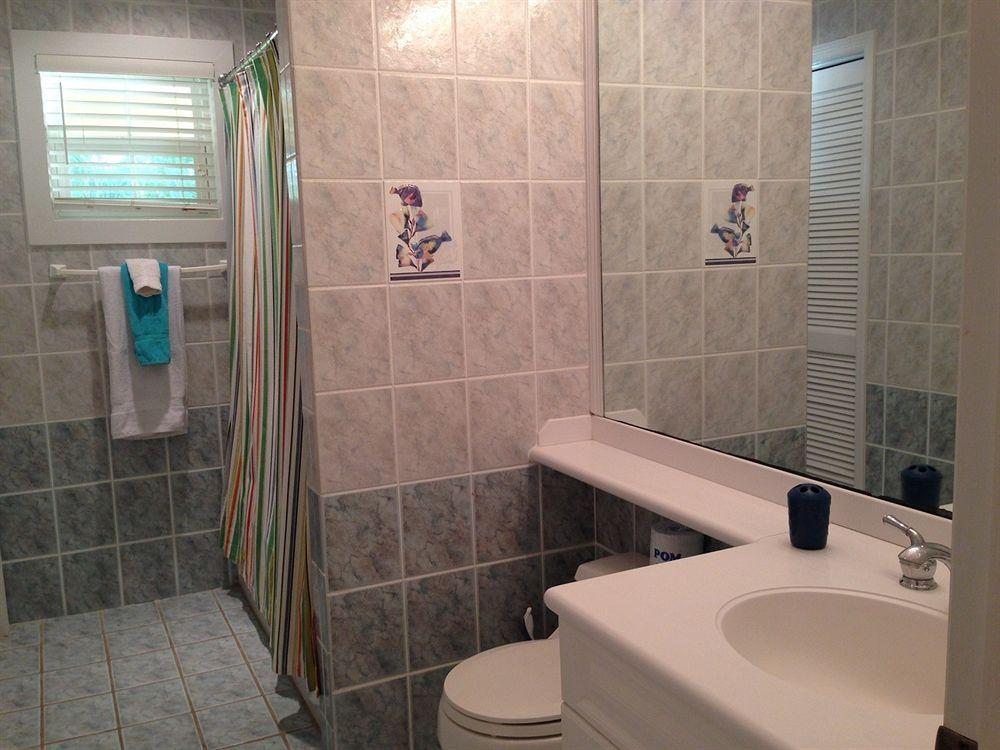 Hotel Yellowfin By Living Easy Abaco Marsh Harbour