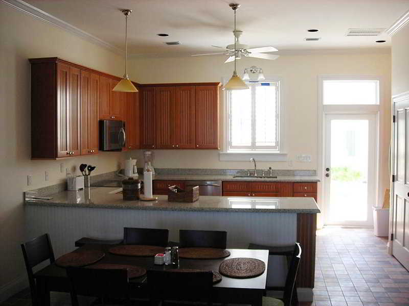 Cape Eleuthera & Marina Resort 4*