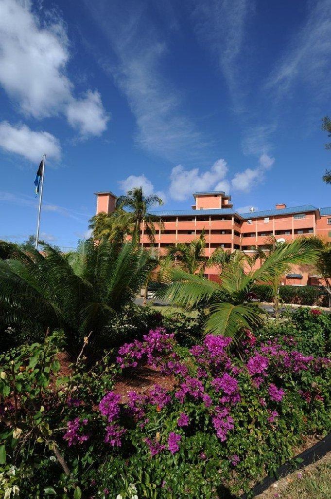 Hotel Express & By Ihg