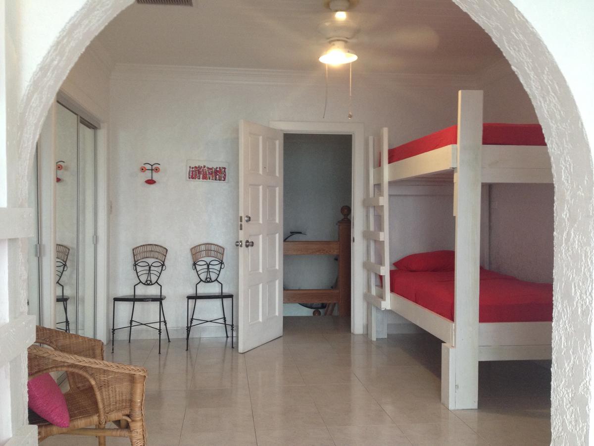 Hostel Bahasea Backpackers