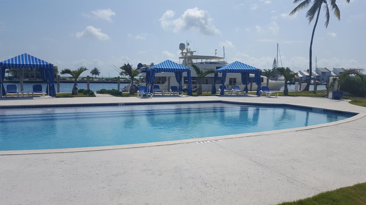 Cape Eleuthera & Marina Resort 4*