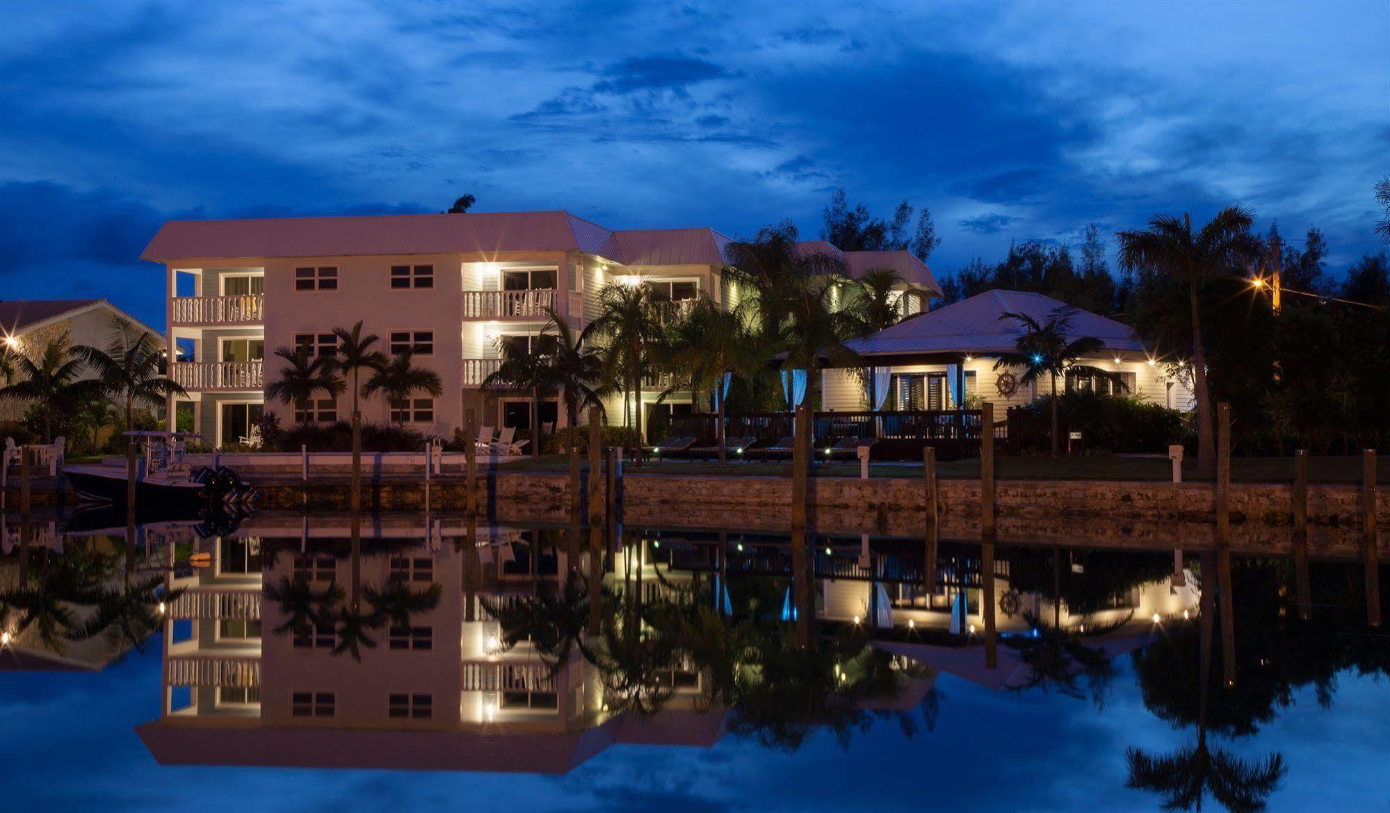 Dolphin Cove (adults Only) Villa *