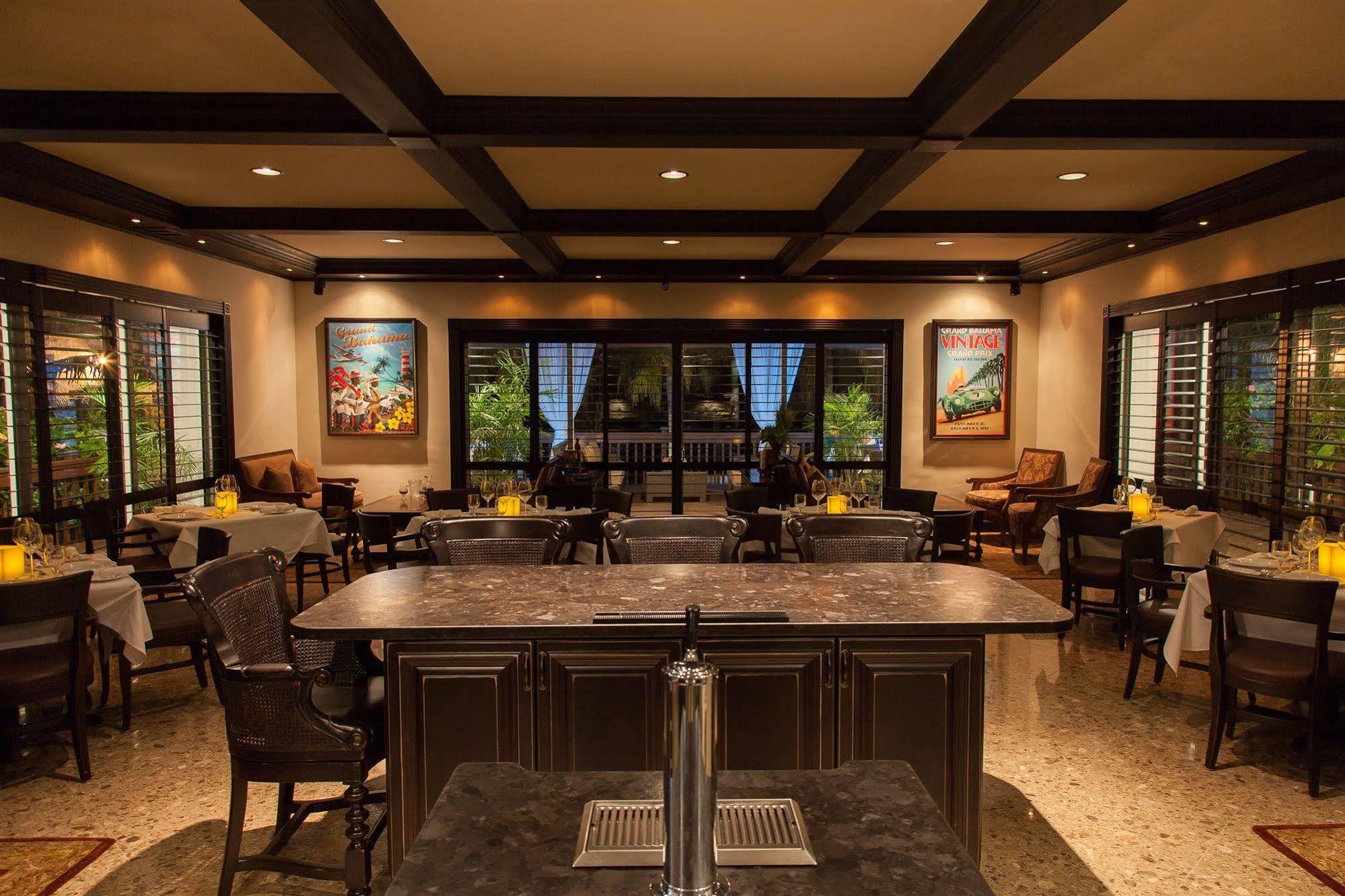 Dolphin Cove (adults Only) Villa