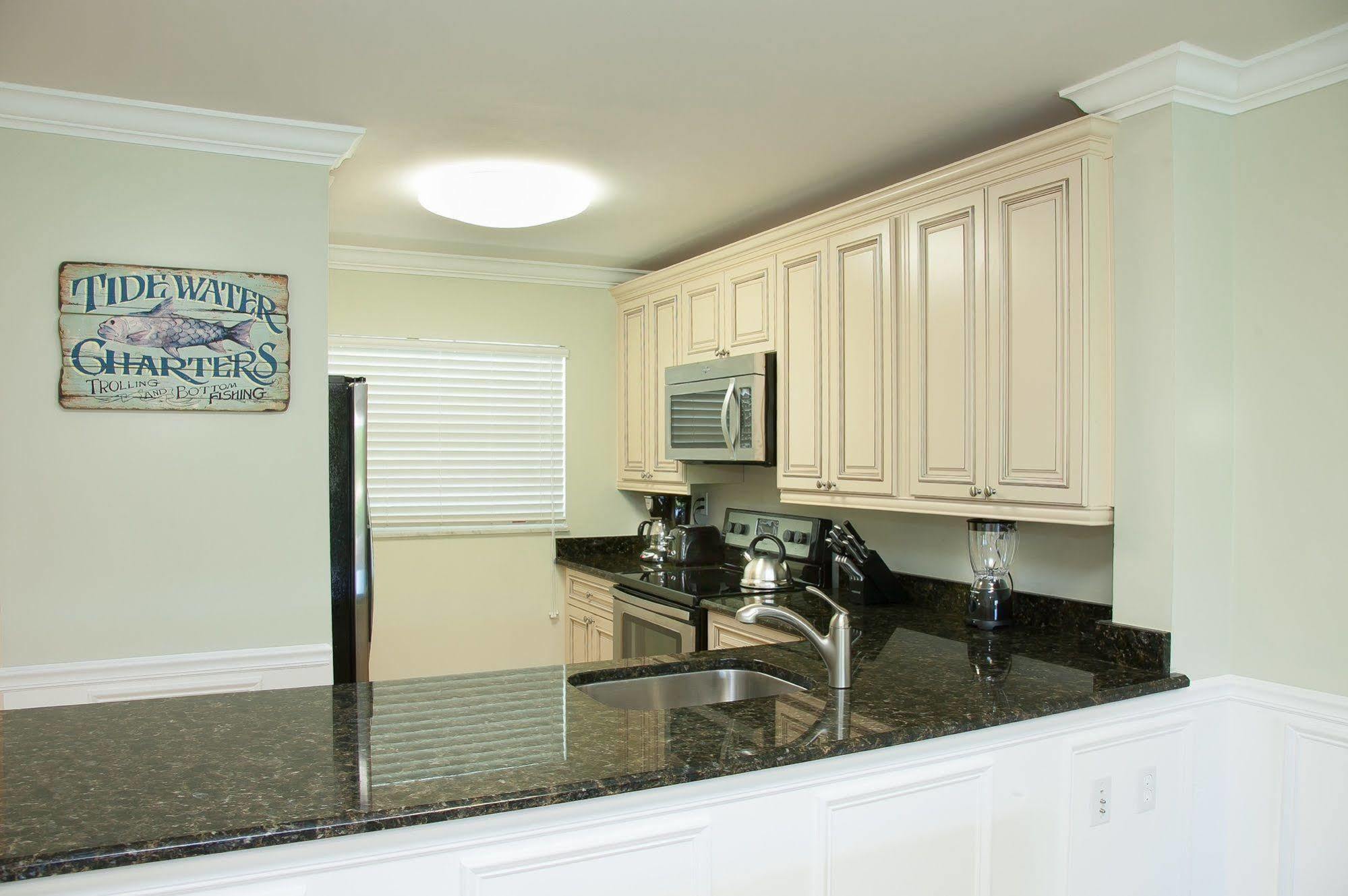 Villa Dolphin Cove (adults Only) Freeport